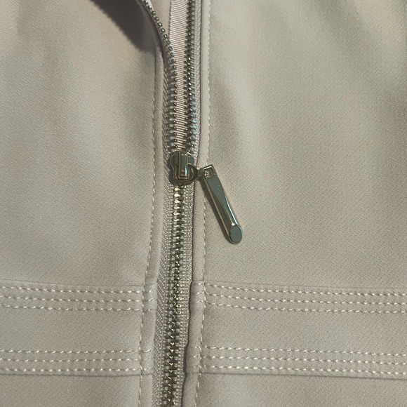 White House Black Market Light Lavender Lined Sleeveless Dress V-neck - Picture 5 of 9